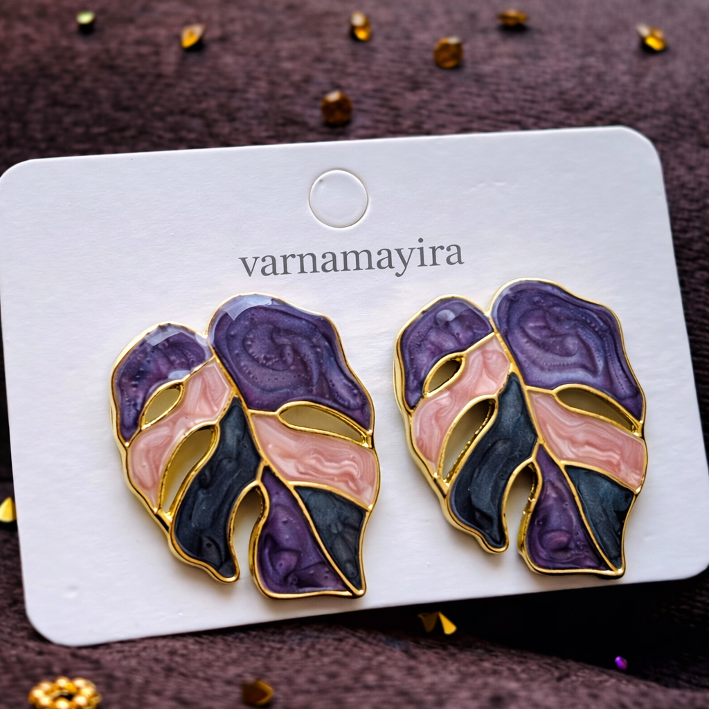 Vana Aura Earrings