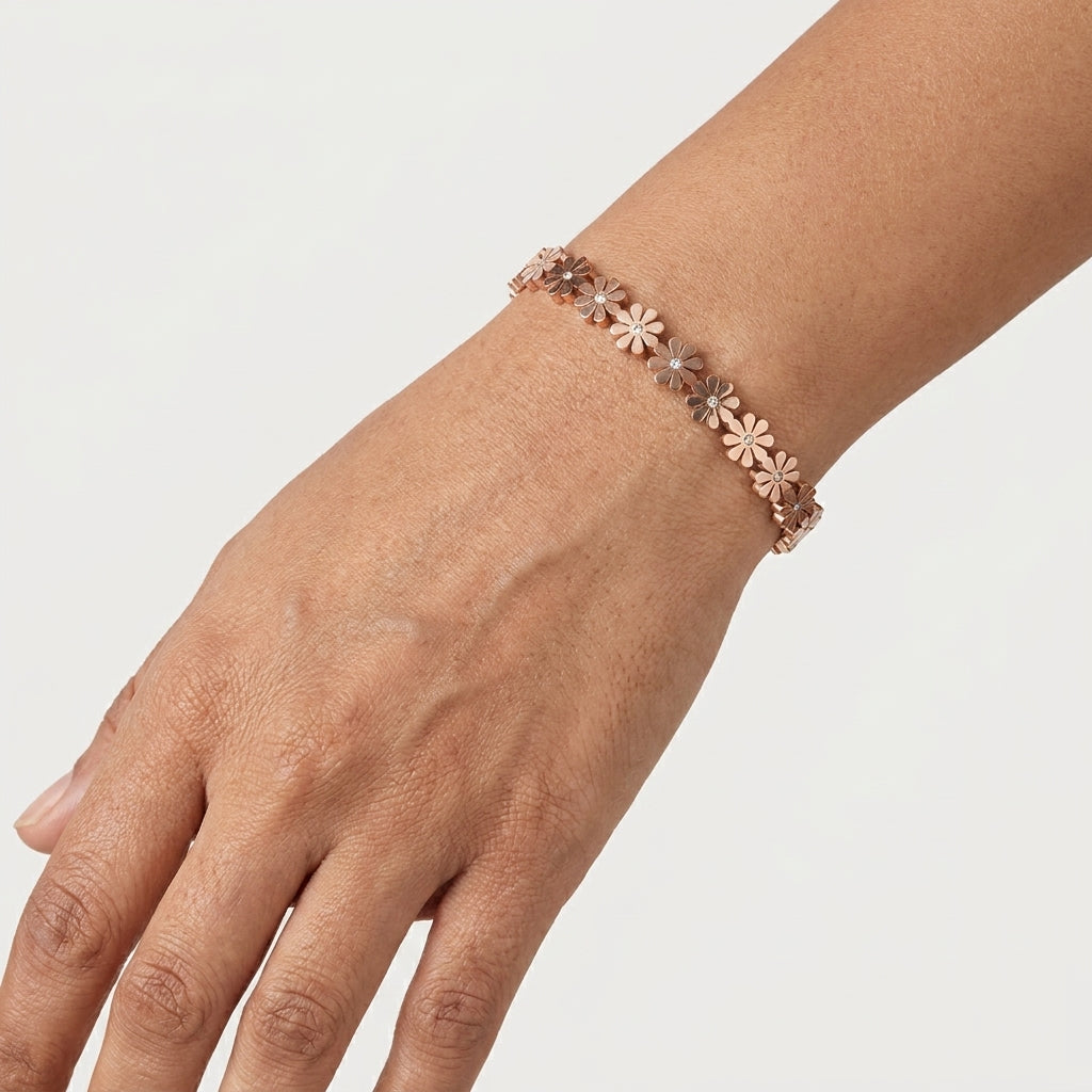 Daisy Bloom Bracelet