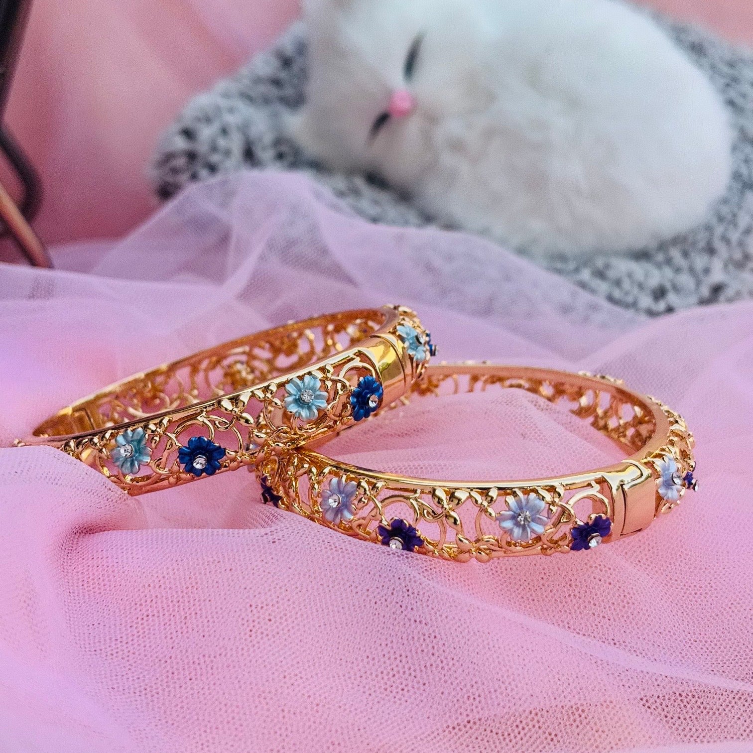 Varnamayira Azure Bloom Cutwork Bracelet