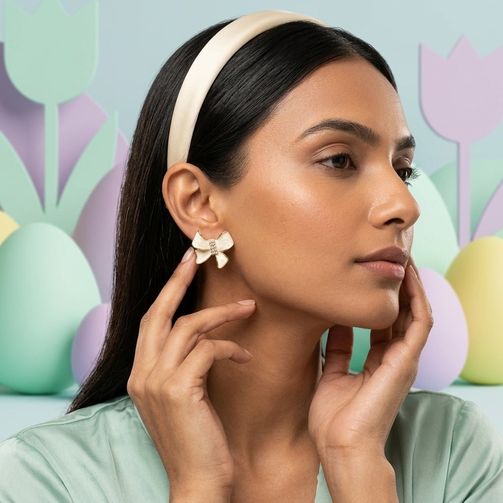 Charm Bow Studs