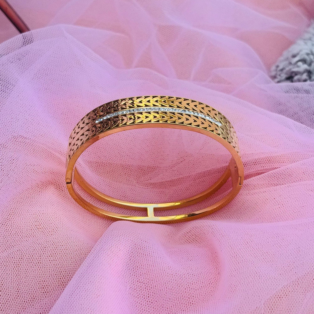 Aurelia Cutwork Luxe Bracelet